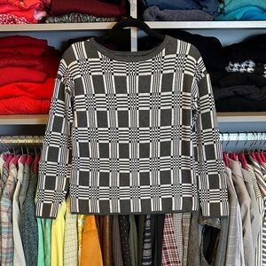 Lety & Me gray/white geometric print long sleeve sweater size XSP